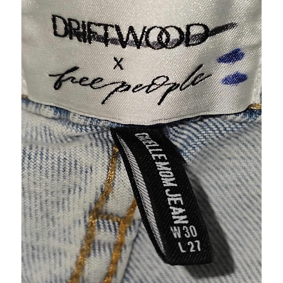 Free People x Driftwood Embroidered Mom Jeans Size 30 - Picture 6 of 6